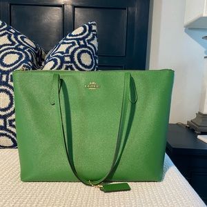 Coach Kelly Green Zip Top Tote